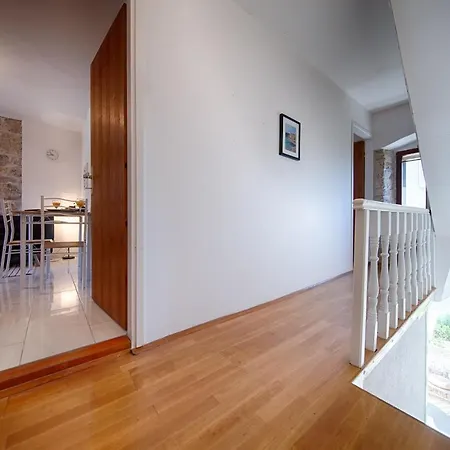 Apartment Sunny
